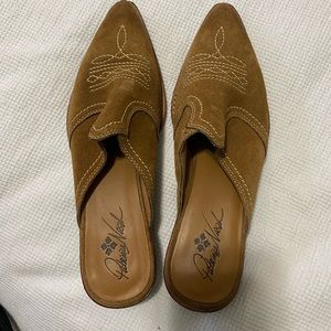 Patricia Nash leather mule